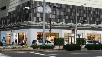神戸阪急 新館1階フラワーロード側「インターナショナルブティックス」の写真