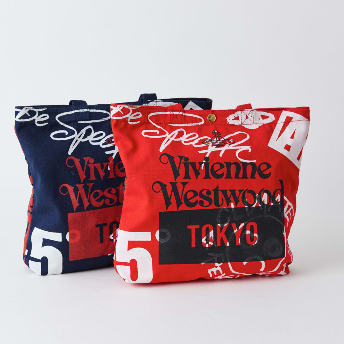 ヴィヴィアン・ウエストウッドが「TOKYO」ロゴをあしらった限定バッグ発売