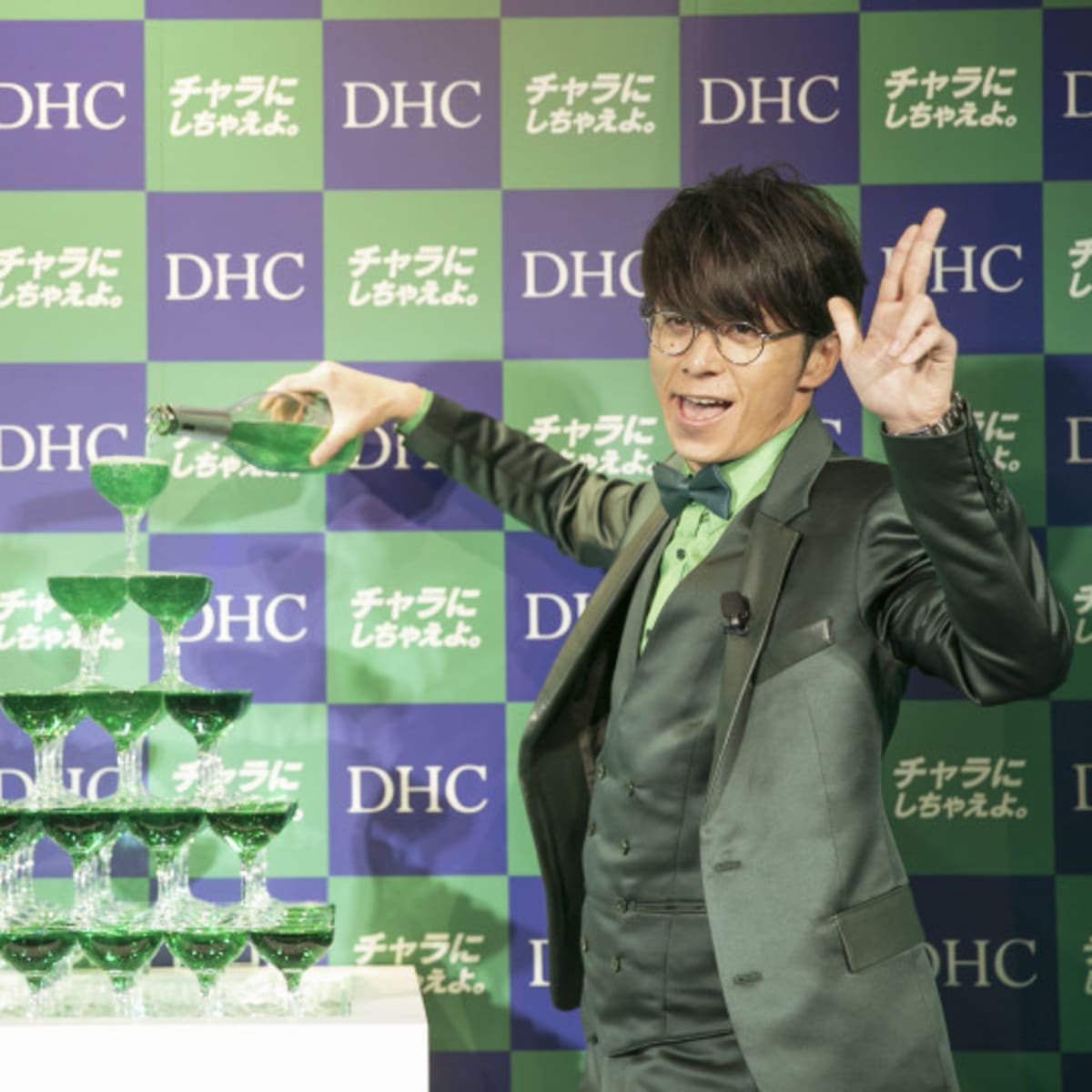 DHCが食生活で我慢したくない人に向けた新サプリメントを発売、発表会に藤森慎吾が登壇