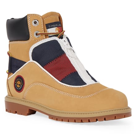「TOMMYXTIMBERLAND」コレクションヴィジュアル Image by TOMMY HILFIGER, TIMBERLAND