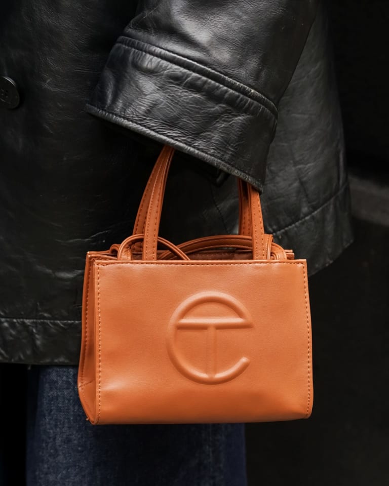若者のバーキン テルファーのバッグが人気 完売続きで24時間限定の受注販売を決定
