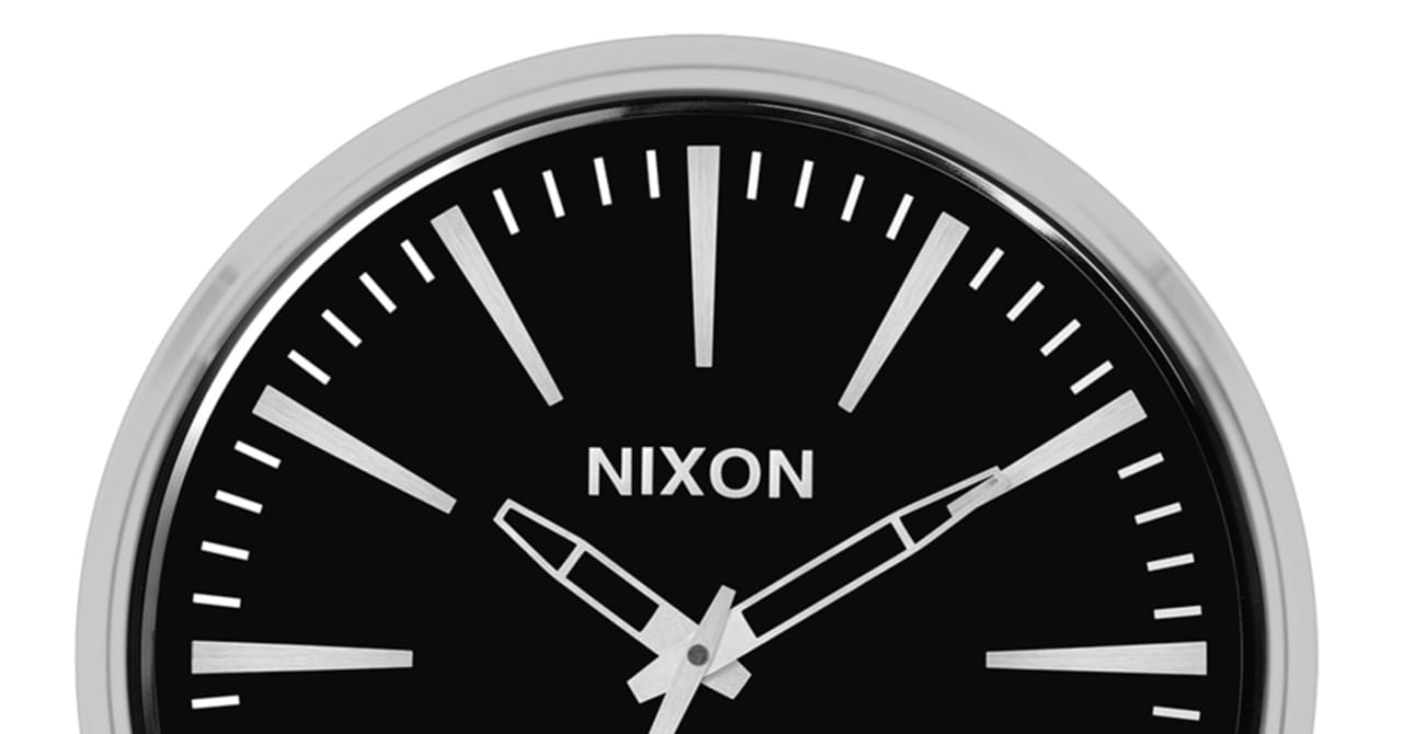ニクソン初の掛け時計登場、セントリーをベースにデザイン