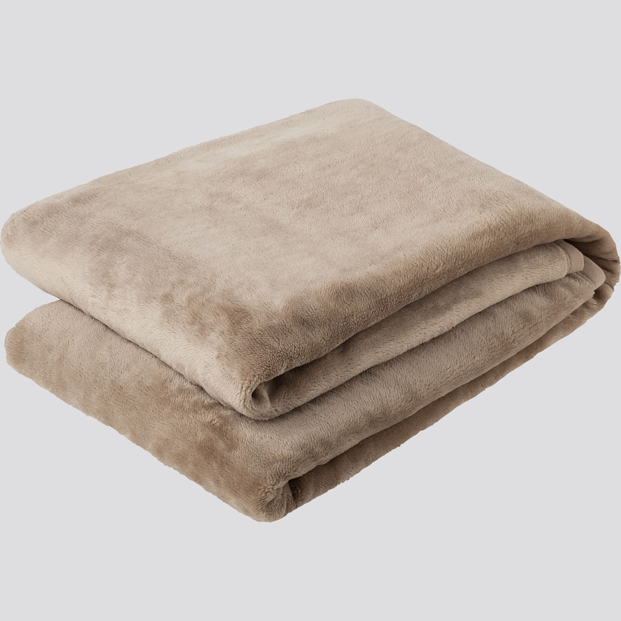 ユニクロが「ヒートテック毛布」 の店頭販売を開始、シングルとダブルの2サイズ展開