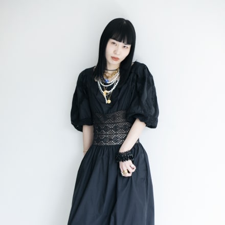 LACE VOLUME SLEEVE DRESS (BLACK / BLUE) ¥30,800 Image by Ayumi Hamamotox Saramallika