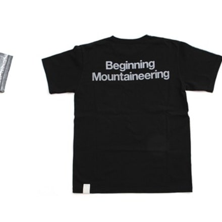 ＜OPENING SPECIAL ITEM＞White Mountaineering× N.HOOLYWOOD Tシャツ ¥10,500（税込）