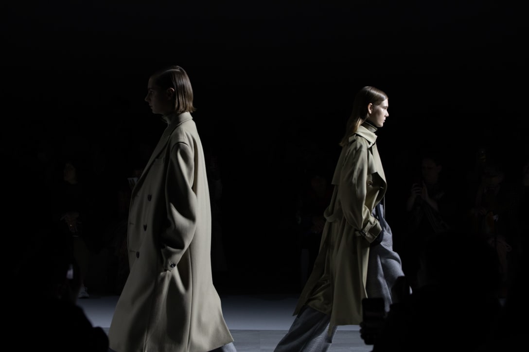 THE RERACS 2019AW COLLECTION Image by FASHIONSNAP