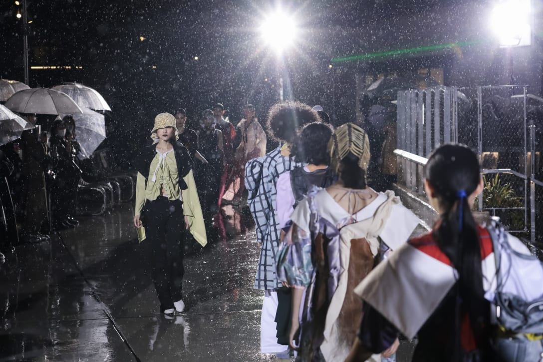 2021年春夏コレクション Image by FASHIONSNAP
