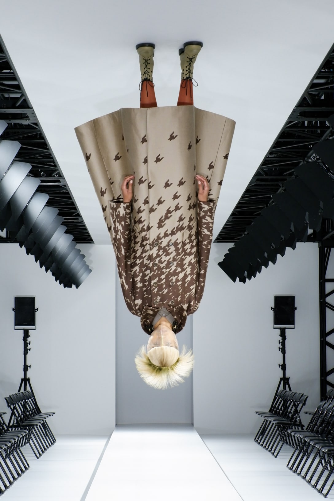 Image by ANREALAGE