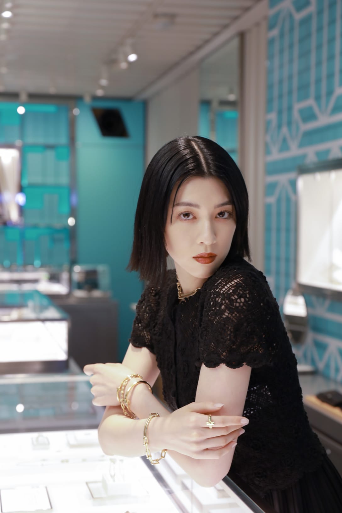 三吉彩花