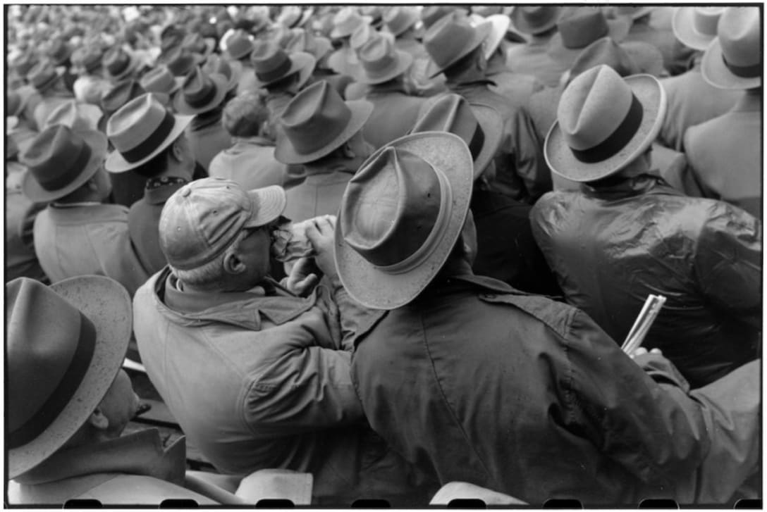 エリオット・アーウィットによる作品 Pittsburgh, 1950 © Elliott Erwitt / Magnum Photos