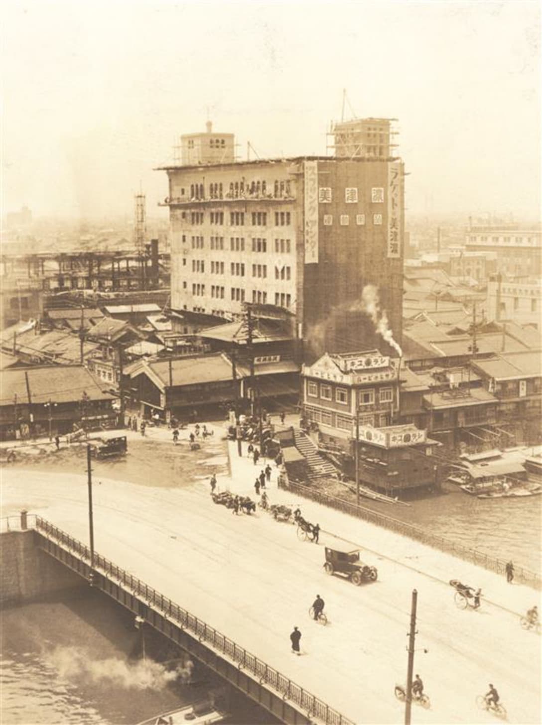 1927年頃の淀屋橋店 Image by ミズノ