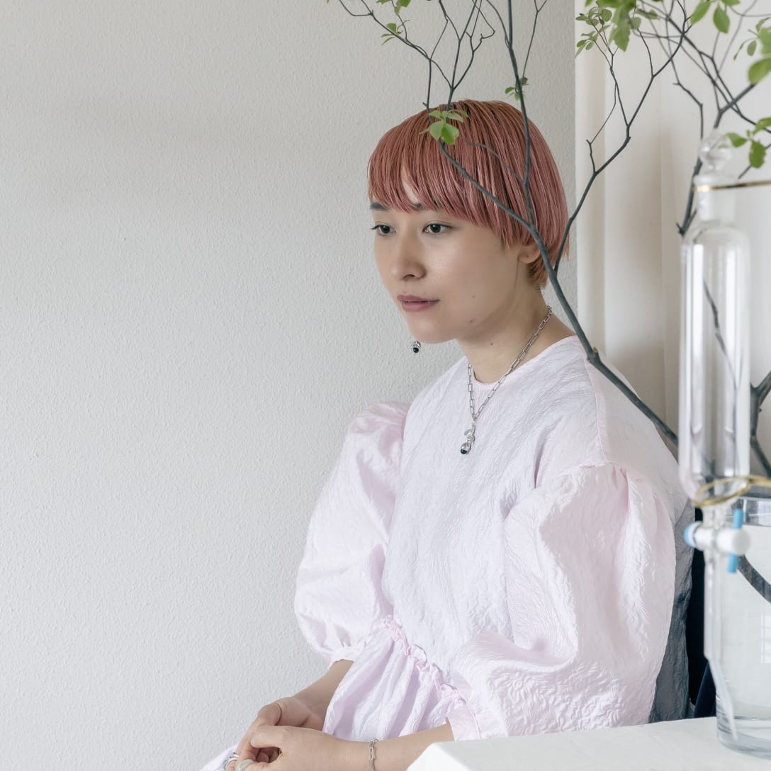 moilデザイナー 石上理彩子さん Image by FASHIONSNAP