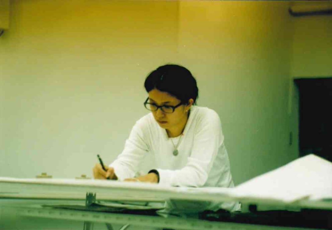 パターンを引く古田泰子