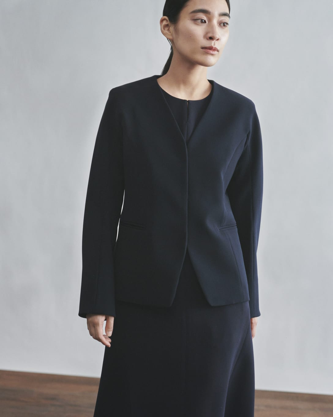「ザ ライナー」のV Neck Jacket Image by THE LINER