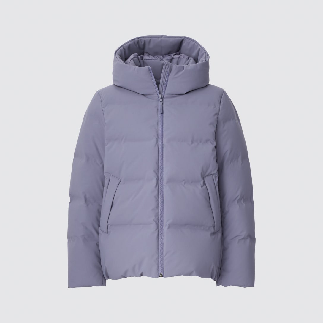 シームレスダウンパーカ(BLUE)¥12,900 *Mサイズ着用
