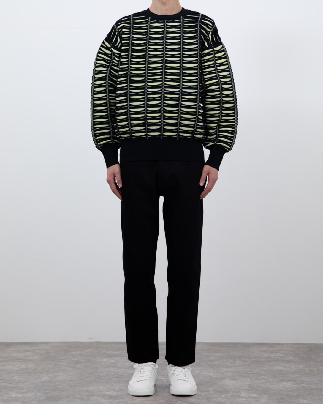 着用サイズ「5」(188cm 男性) Image by FASHIONSNAP