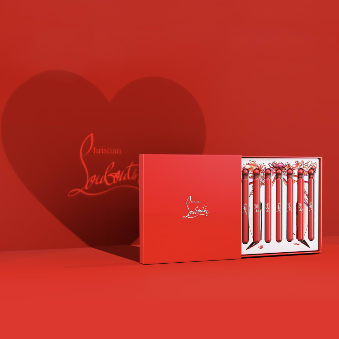 「ルビワールド セントライブラリー」(各4mL、税込8140円) Image by ©Christian Louboutin Beauty
