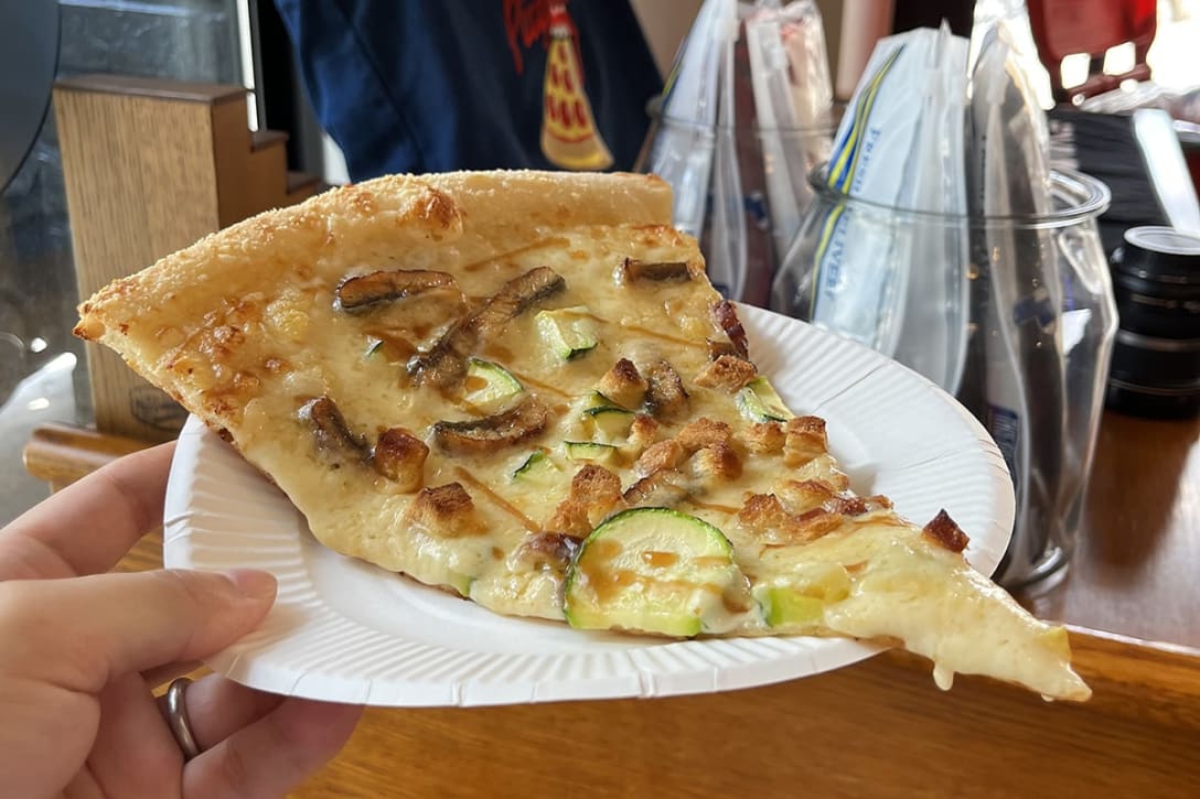UNAGI PIZZA(880円)