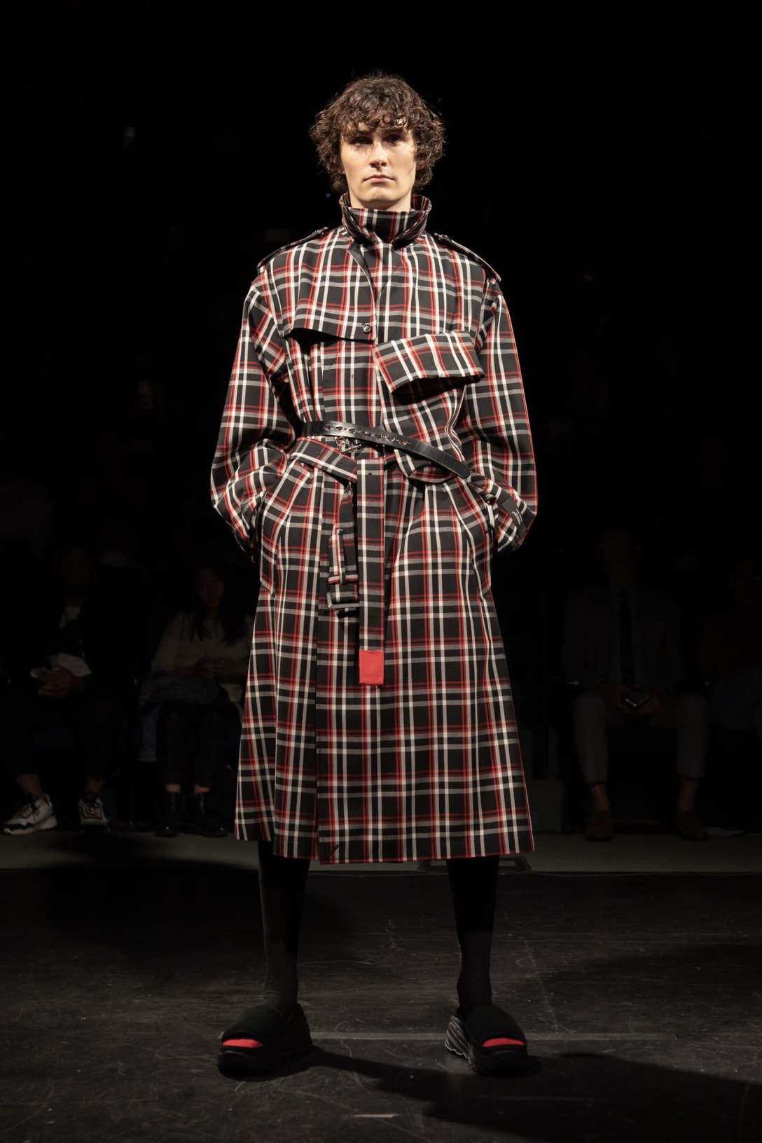 N.HOOLYWOOD 2020年春夏コレクションより Image by N.HOOLYWOOD Photo:Satoshi Motoda
