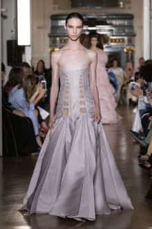 VALENTINO 2018-19AW Couture パリコレクション 画像44/82
