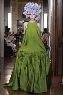 VALENTINO 2018-19AW Couture パリコレクション 画像51/82