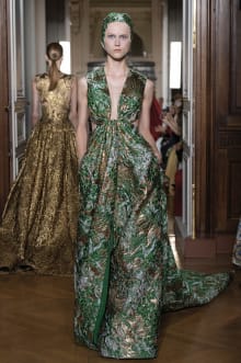 VALENTINO 2018-19AW Couture パリコレクション 画像74/82