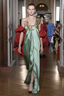 VALENTINO 2018-19AW Couture パリコレクション 画像76/82