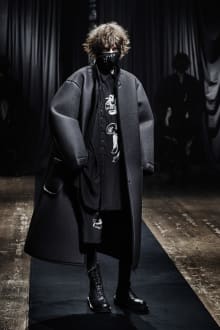 Yohji Yamamoto POUR HOMME 2021AW パリコレクション 画像4/58