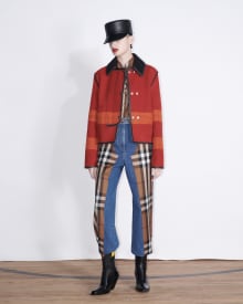BURBERRY 2023SS Pre-Collectionコレクション 画像1/32