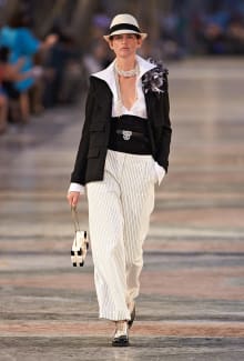 CHANEL 2017SS Pre-Collectionコレクション 画像1/86
