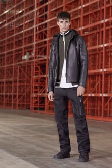 DIESEL BLACK GOLD 2017 Pre-Fall Collectionコレクション 画像24/28