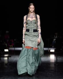 Gaultier Paris by sacai 2021AW Couture パリコレクション 画像10/31