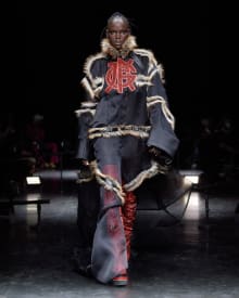 Gaultier Paris by sacai 2021AW Couture パリコレクション 画像18/31