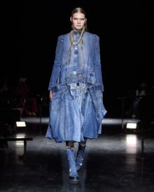 Gaultier Paris by sacai 2021AW Couture パリコレクション 画像19/31