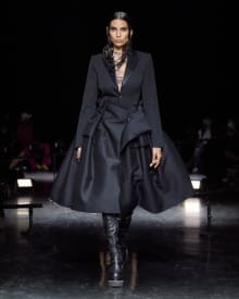 Gaultier Paris by sacai 2021AW Couture パリコレクション 画像28/31