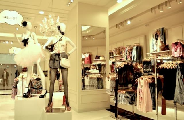 XXI at GINZA by FOREVER 21 店内 Image by Fashionsnap.com