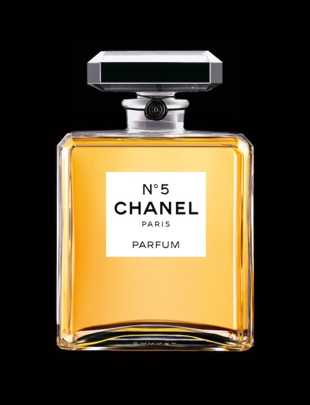 Photographe / Photographer : Daniel JOUANNEAU - Didier ROY Image by CHANEL